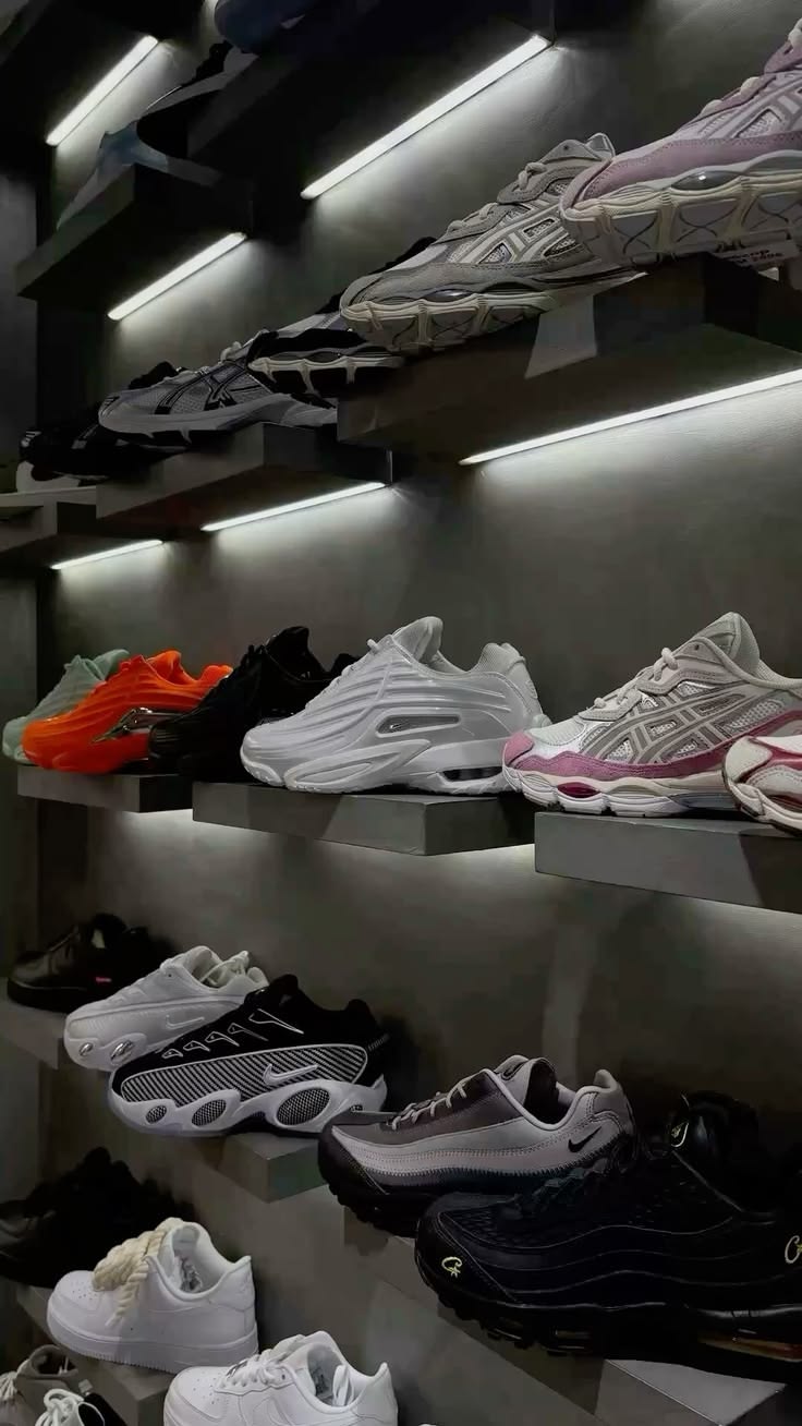 Sneakers
